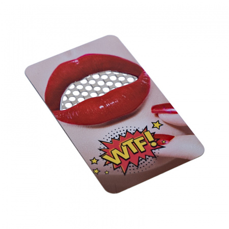 Гриндер Credit Card Lips